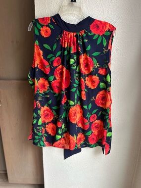 7th Avenue New York & Company floral high neck tank with bow XL